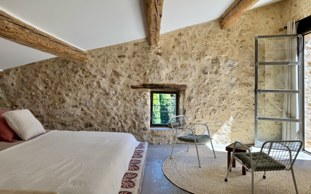 La Discrète suite pour 4 personnes - Domaine de Ribaute- Béziers